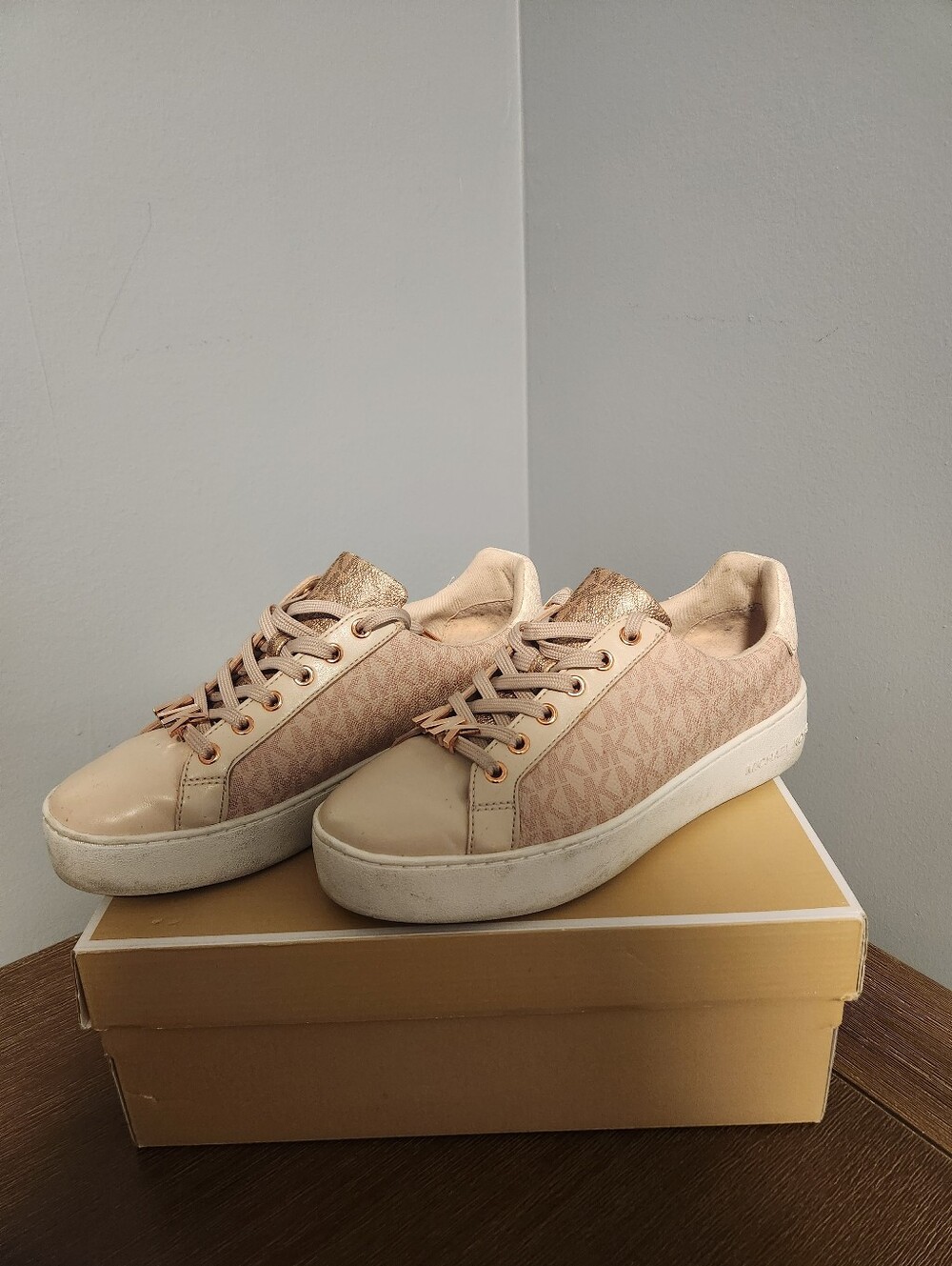 Michael Kors Runners